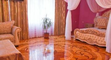 Номер люкс свадебный в Гостинице Family House